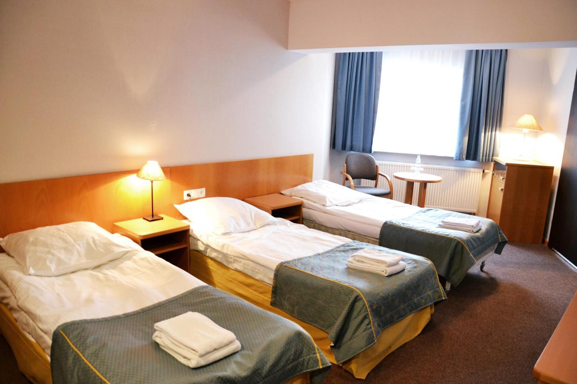 Hotel Orlik พวอนส์ค ห้อง รูปภาพ